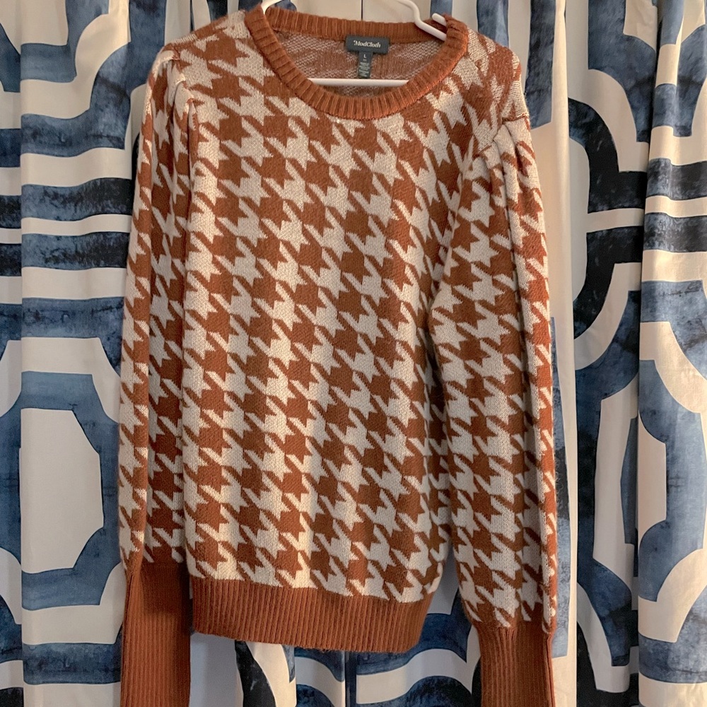 Orange sweater